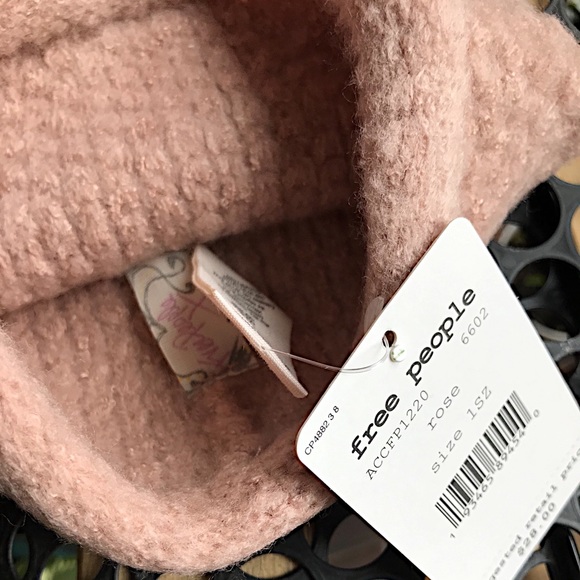 Free People Dreamland knit beanie - Picture 3 of 5